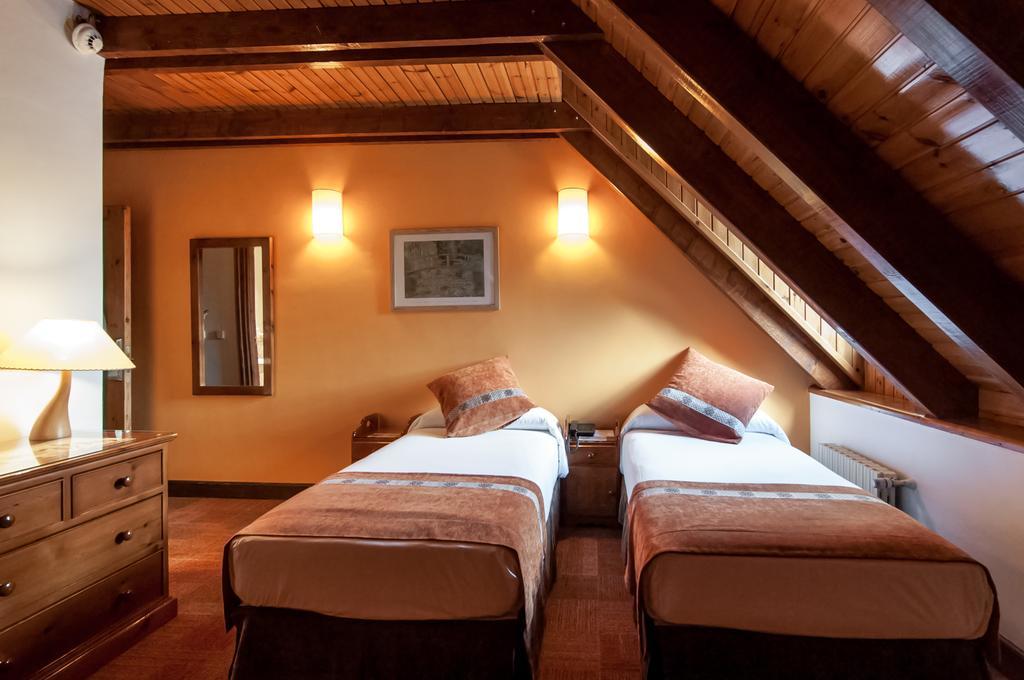 Apartamentos VilaGarós Kültér fotó