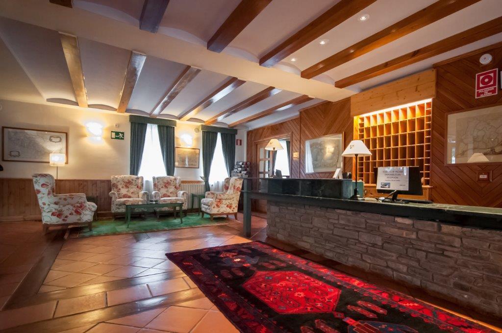 Apartamentos VilaGarós Kültér fotó